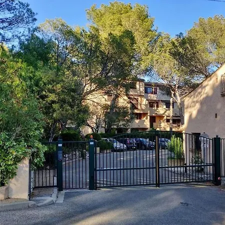 Appartement Proche - Piscine Saint-Raphaël